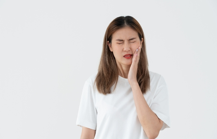dental cleanings can ease tooth sensitivity