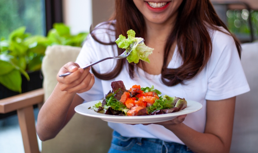 Can You Eat Normally with Veneers