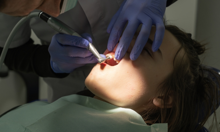 When Should Rocklin Adults See a Dentist for a Loose Tooth?